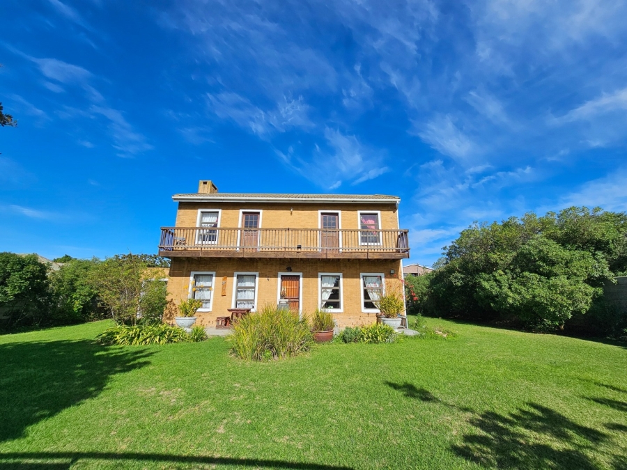 2 Bedroom Property for Sale in Albertinia Western Cape